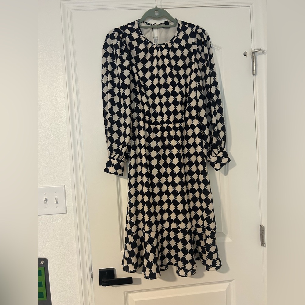 Ann Taylor Houndstooth Flounce Flare Dress Size 2 Night Sky